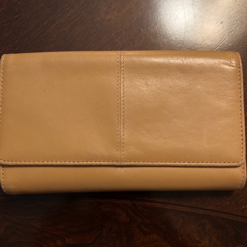 **SOLD** Danier Leather Wallet